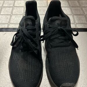 Black Men's Athletic Shoes
